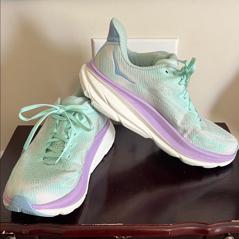 Hoka Women's Mint Green and Lavender Athletic Running Shoes